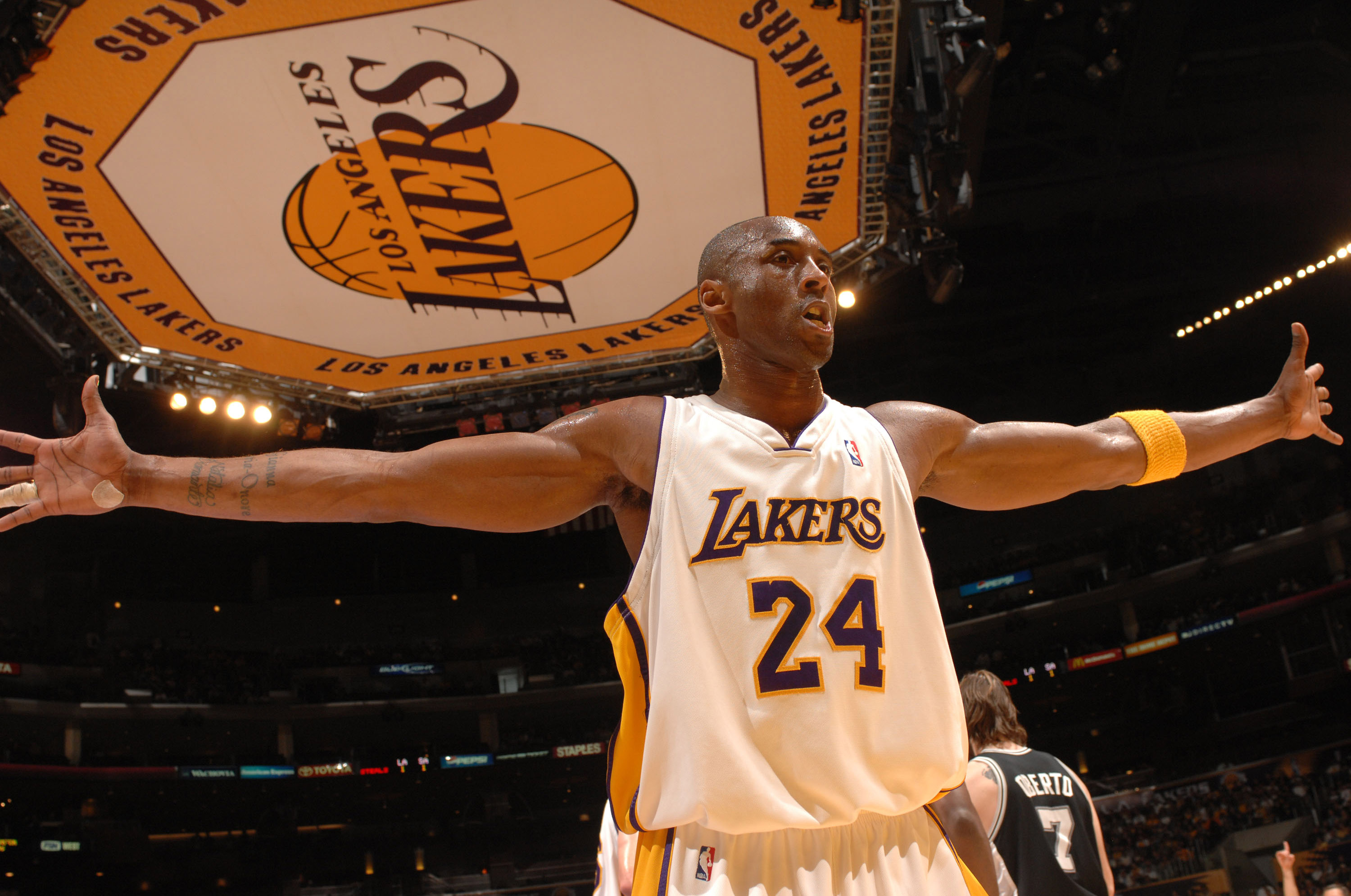 艾弗森已决定正式退役“答案”告别进入倒计时.