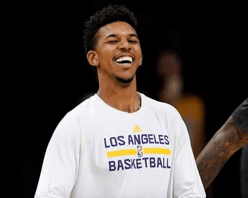 球体因低旋 球体因低旋